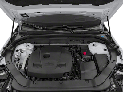 2018 Volvo XC60 T6 Momentum