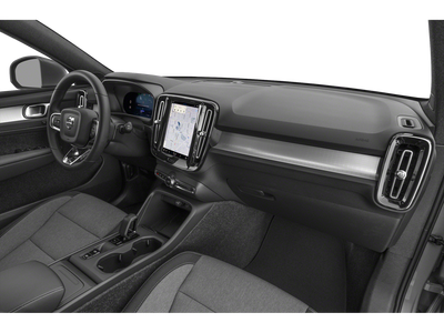 2025 Volvo XC40 B5 Ultra Dark Theme