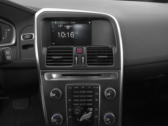 2016 Volvo XC60 T6 Drive-E