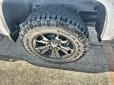 2022 GMC Canyon 4WD AT4 w/Leather