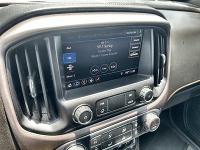 2022 GMC Canyon 4WD AT4 w/Leather