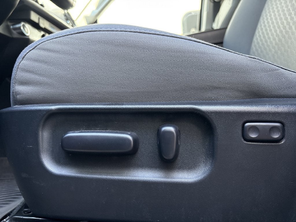 2023 Toyota Tacoma 2WD SR5