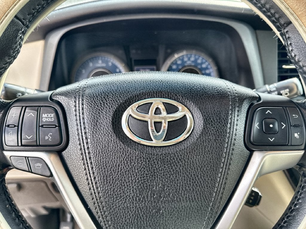 2015 Toyota Sienna XLE