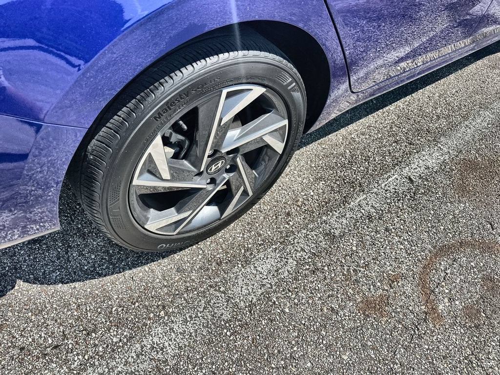 2024 Hyundai Elantra Limited