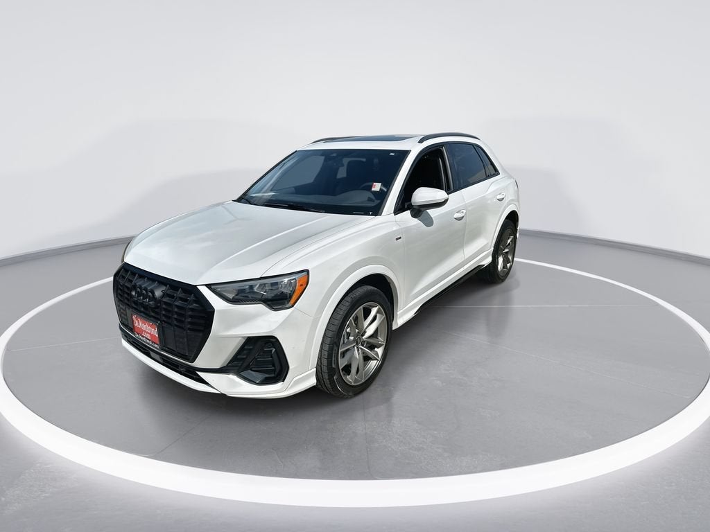 2021 Audi Q3 S line Premium