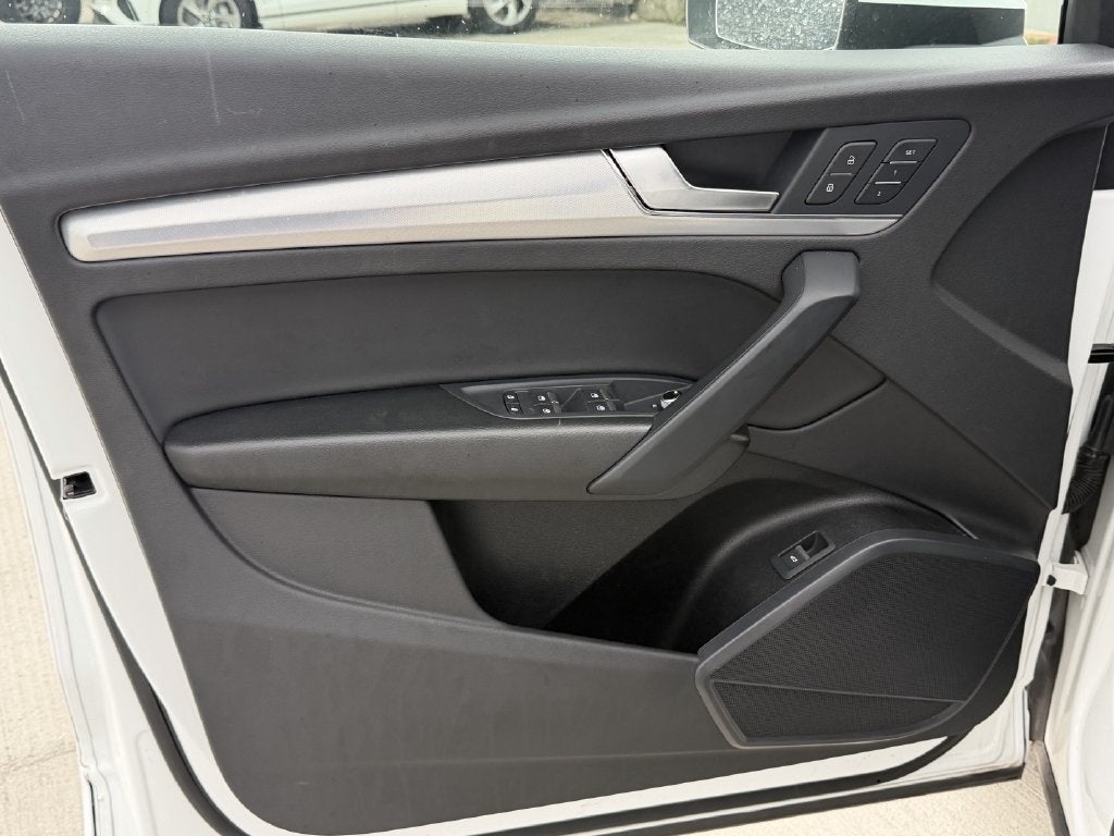 2025 Audi Q5 S line Premium