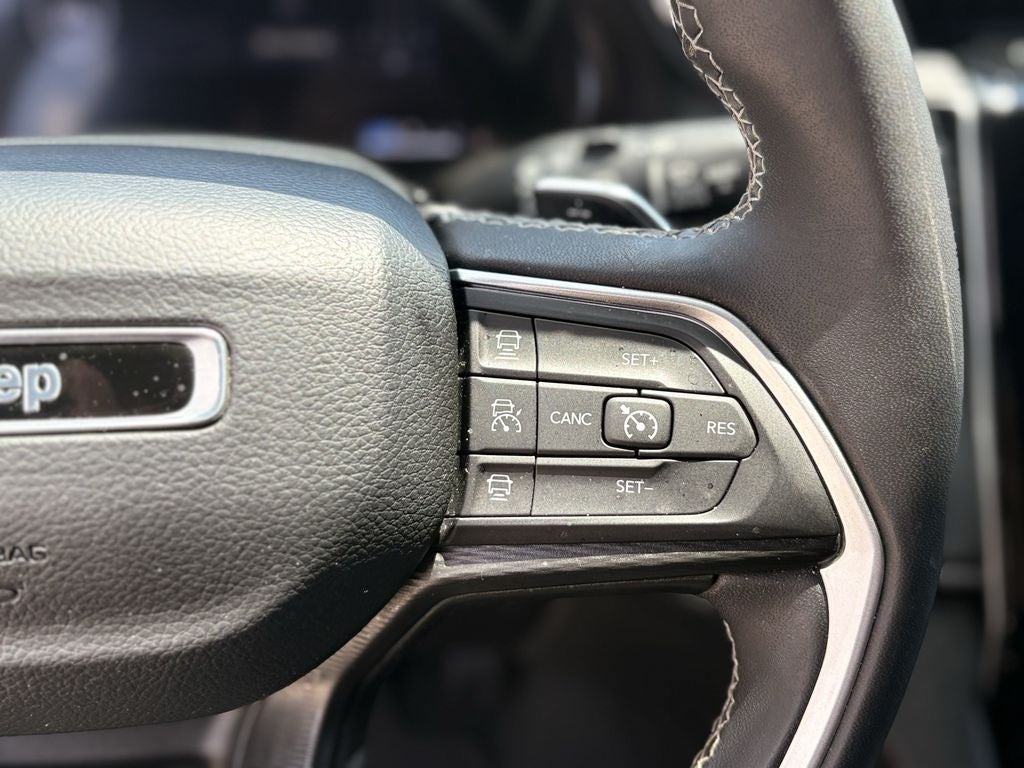 2023 Jeep Grand Cherokee L Altitude