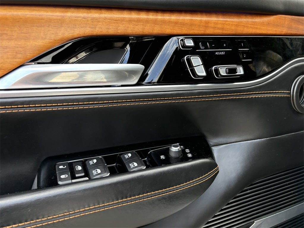 2022 Jeep Grand Wagoneer Series III 4x4