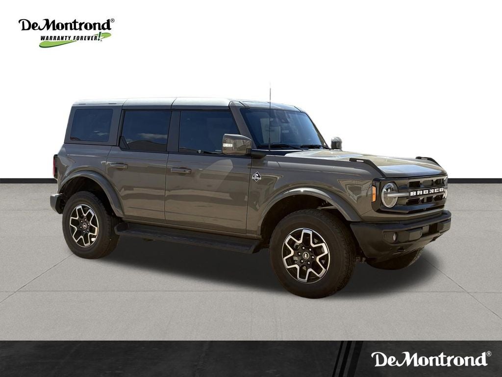 2025 Ford Bronco Outer Banks