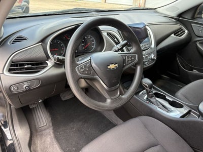 2022 Chevrolet Malibu LS 1LS