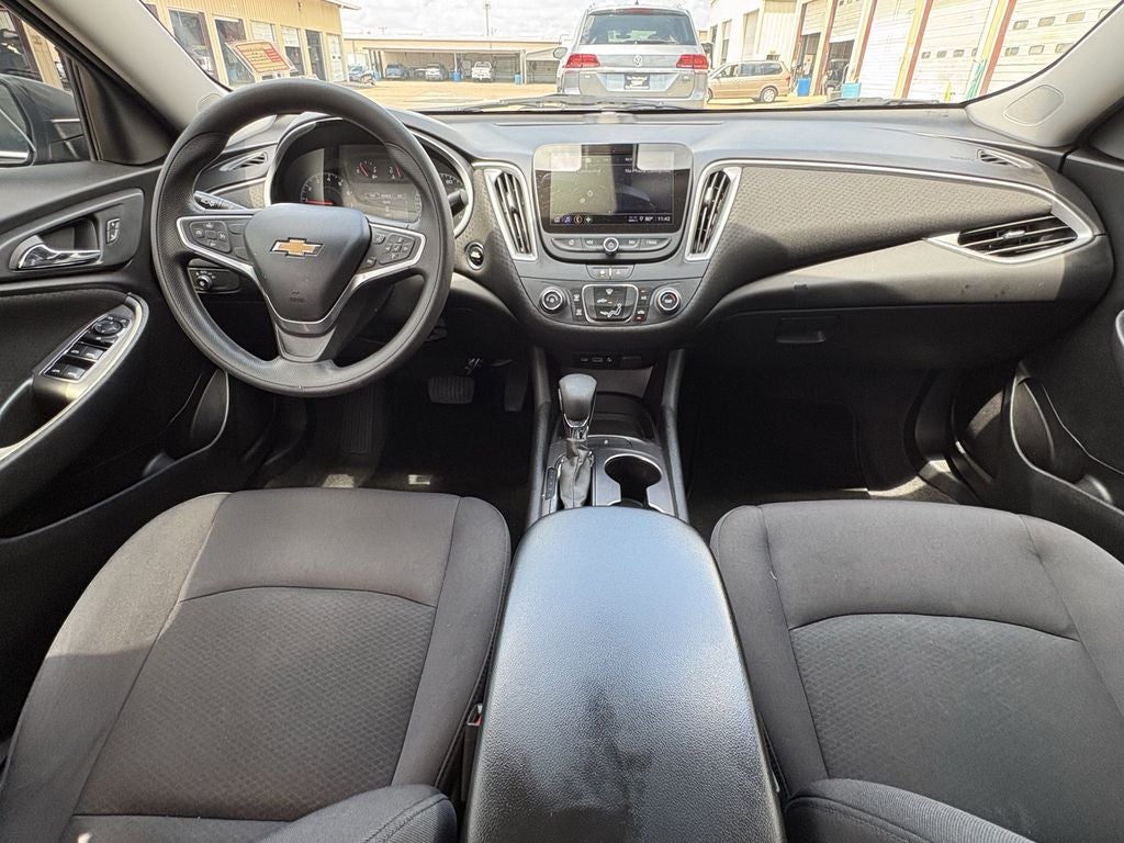 2022 Chevrolet Malibu LS 1LS