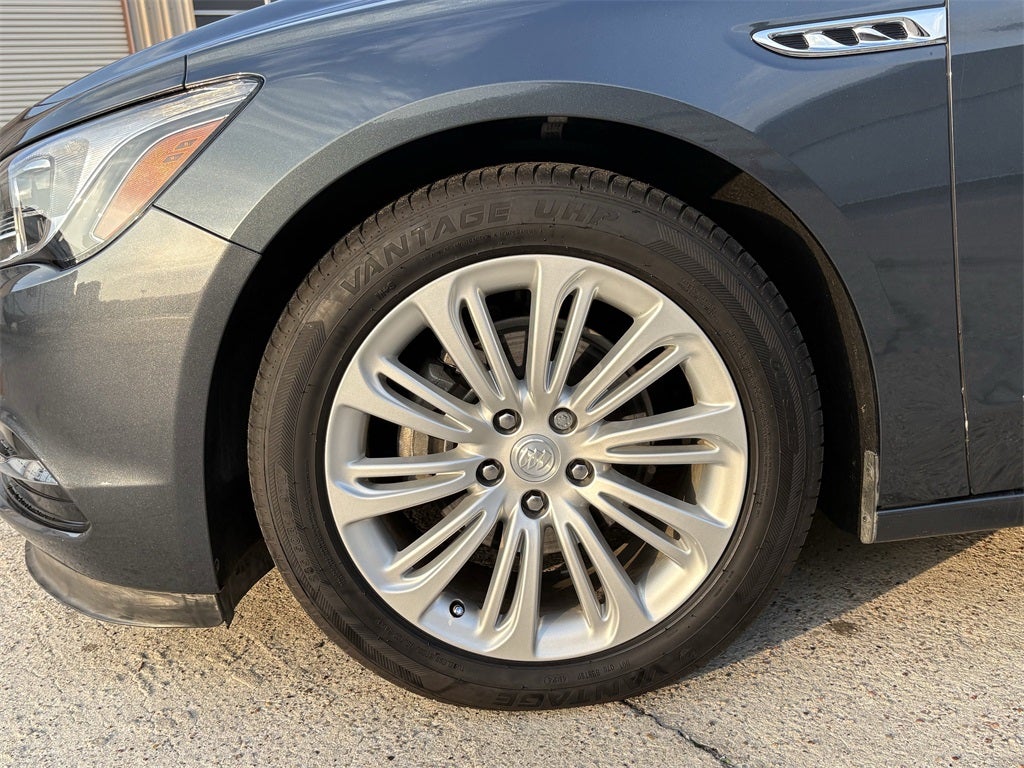 2019 Buick LaCrosse Essence