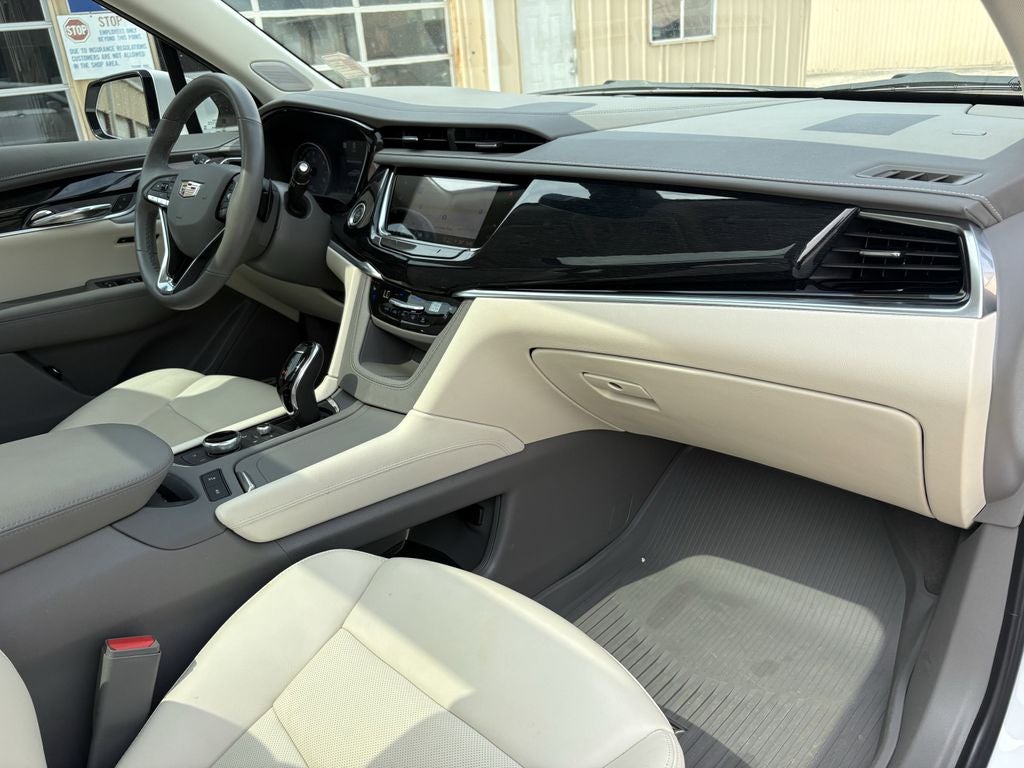 2024 Cadillac XT6 Premium Luxury