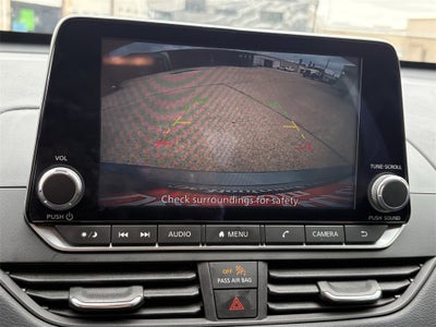 2022 Nissan Altima 2.5 SV