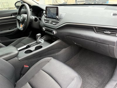 2022 Nissan Altima 2.5 SV