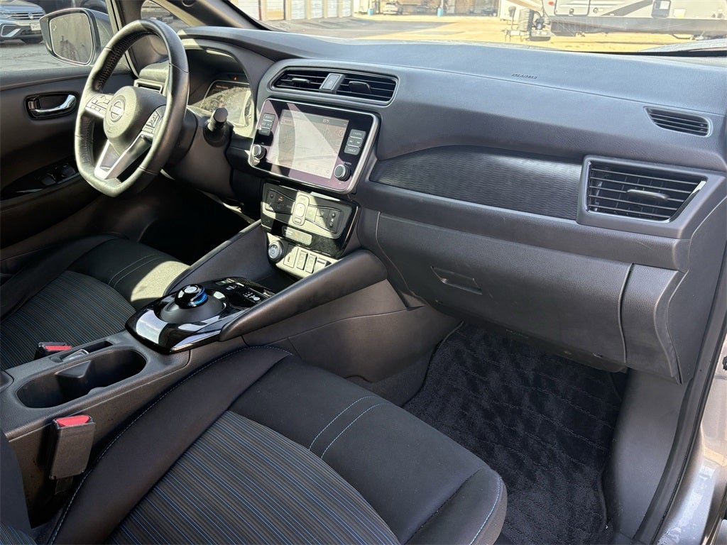 2023 Nissan Leaf SV Plus