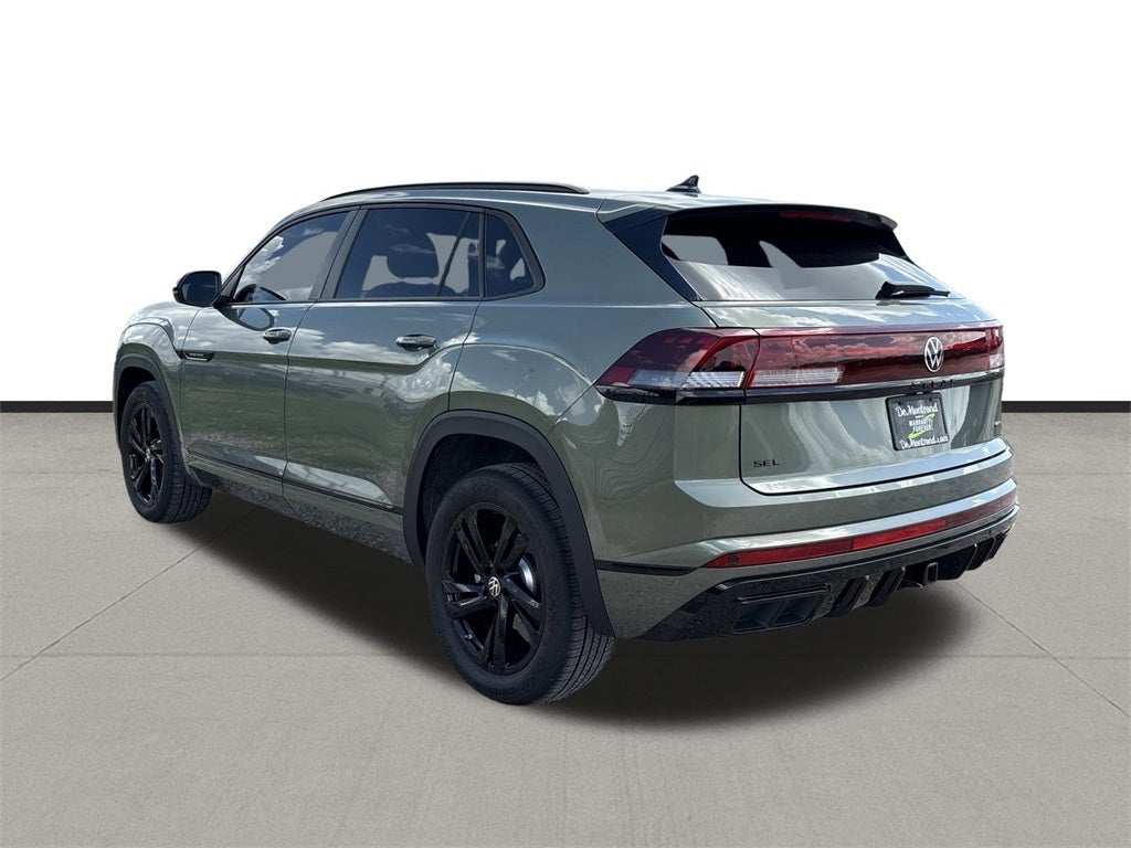 2026 Volkswagen Atlas Cross Sport 2.0T SEL R-Line Black