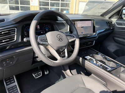 2026 Volkswagen Atlas Cross Sport 2.0T SEL R-Line Black