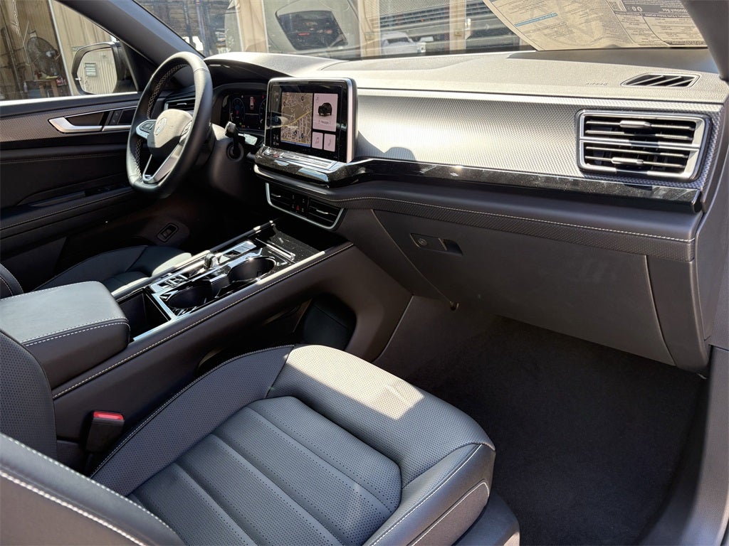 2026 Volkswagen Atlas Cross Sport 2.0T SEL