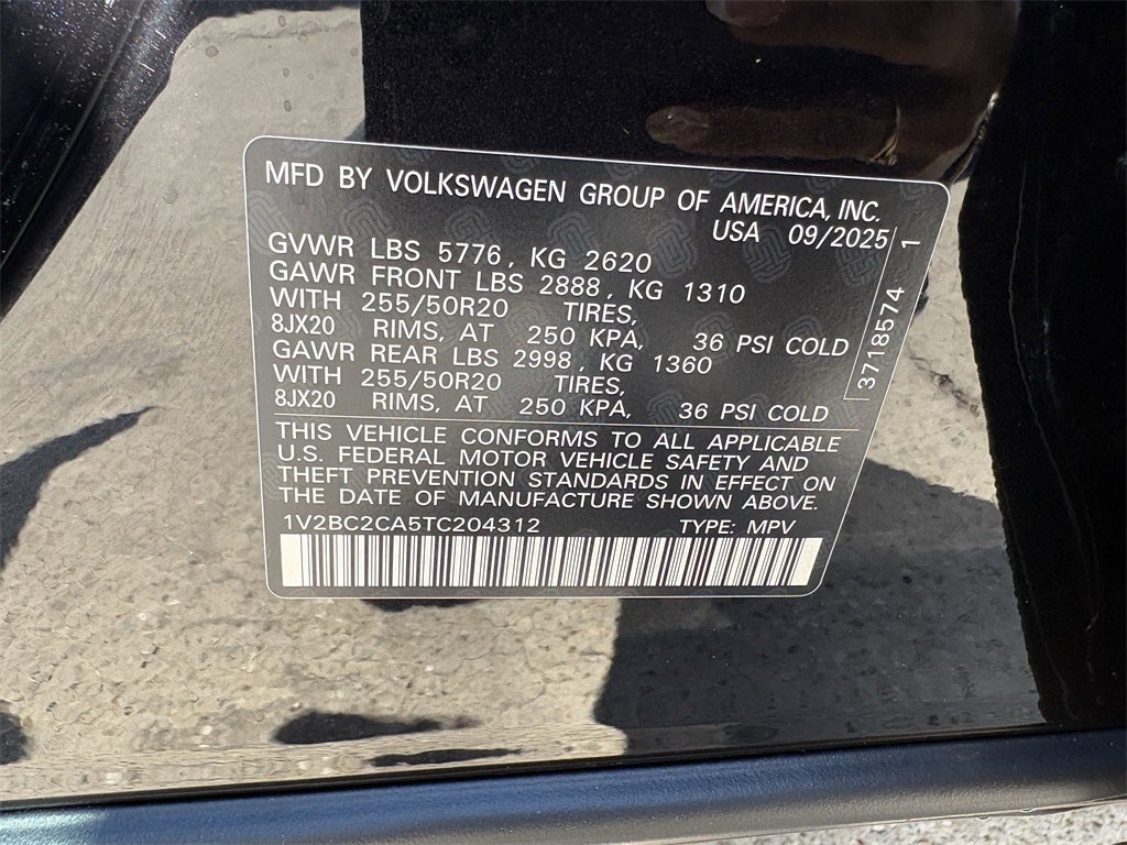 2026 Volkswagen Atlas Cross Sport 2.0T SEL