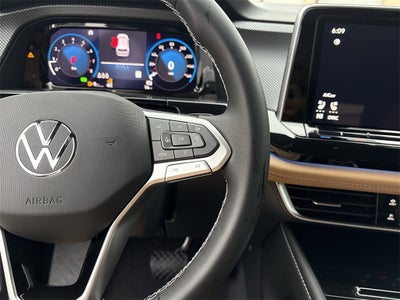 2026 Volkswagen Atlas Cross Sport 2.0T SEL