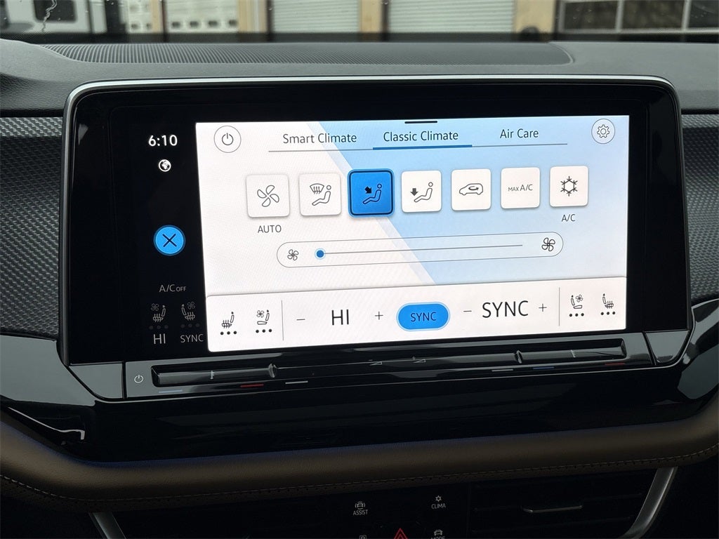 2026 Volkswagen Atlas Cross Sport 2.0T SEL