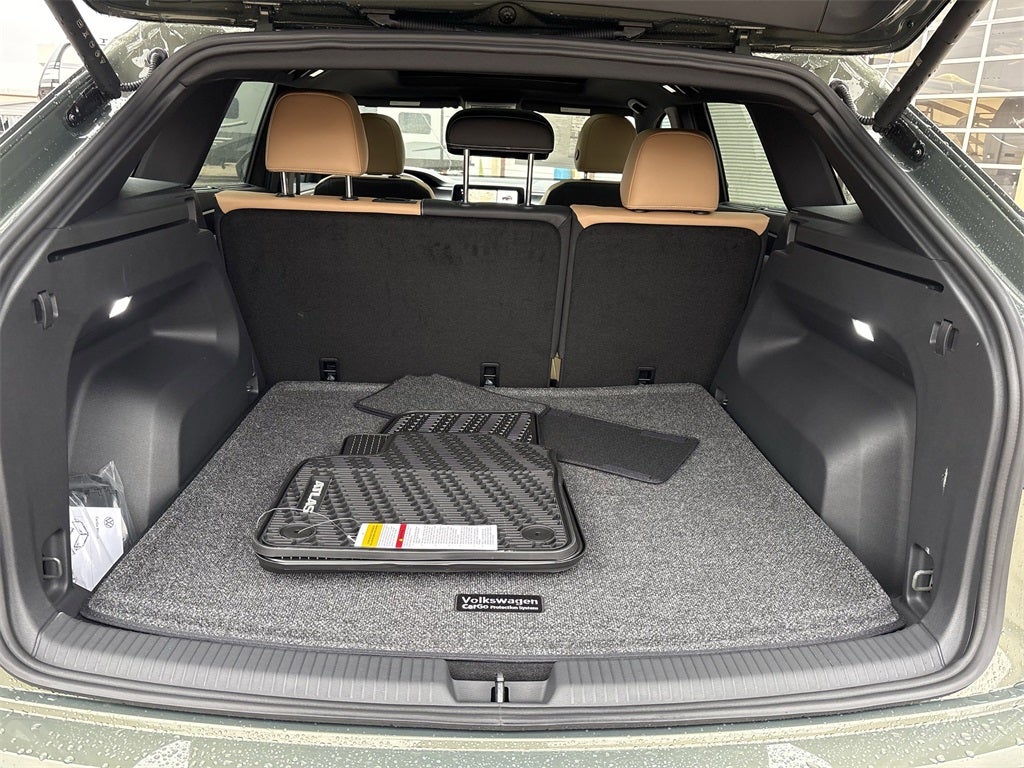 2026 Volkswagen Atlas Cross Sport 2.0T SEL