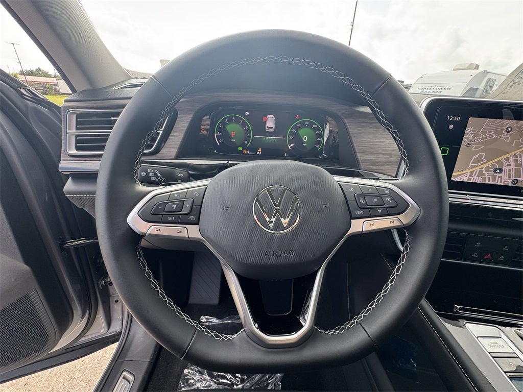 2025 Volkswagen Atlas 2.0T SEL