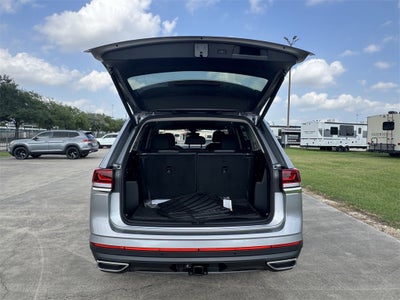 2025 Volkswagen Atlas 2.0T SEL