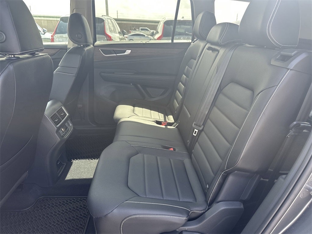 2024 Volkswagen Atlas 2.0T SEL