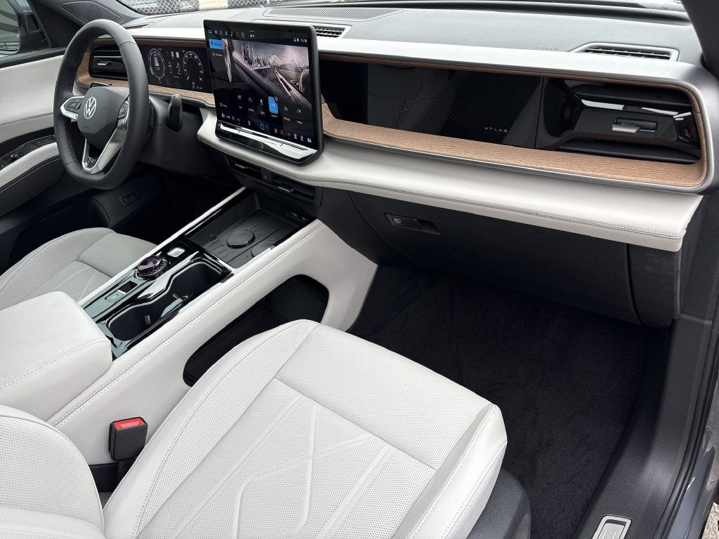 2027 Volkswagen Atlas 2.0T SEL