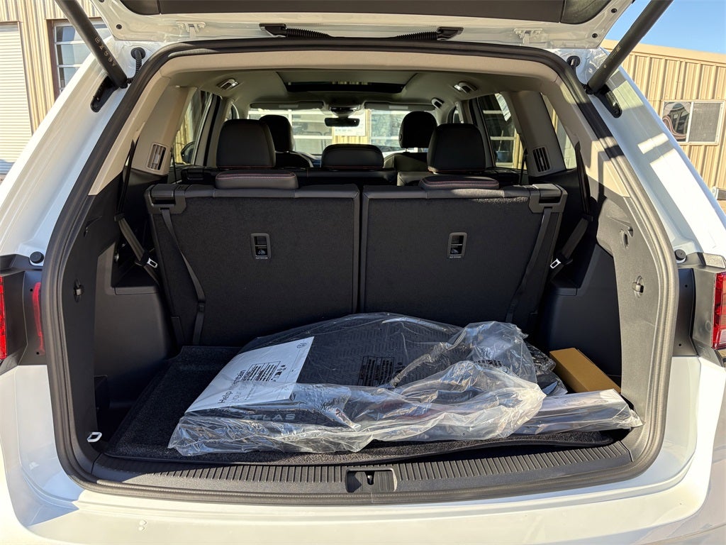 2026 Volkswagen Atlas 2.0T Peak Edition