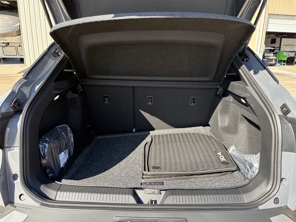 2025 Volkswagen ID.4 Pro