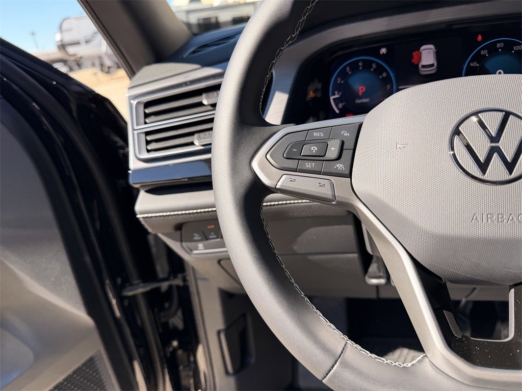 2026 Volkswagen Atlas Cross Sport 2.0T SE