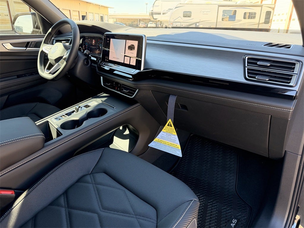 2026 Volkswagen Atlas Cross Sport 2.0T SE