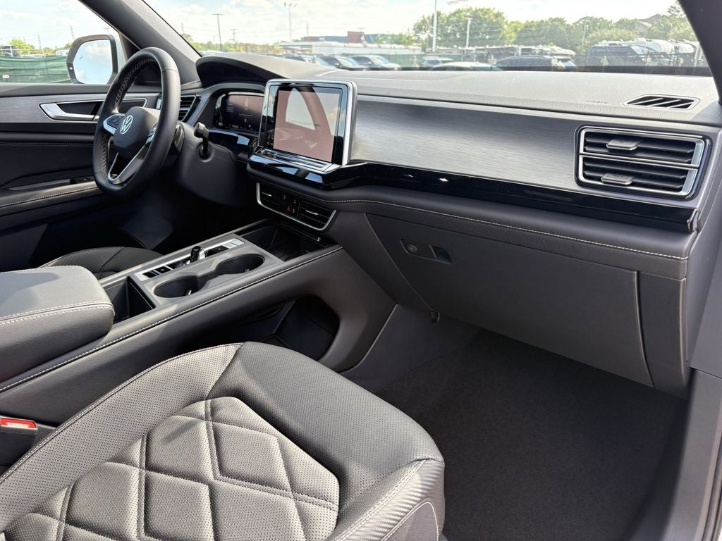 2026 Volkswagen Atlas Cross Sport 2.0T SE