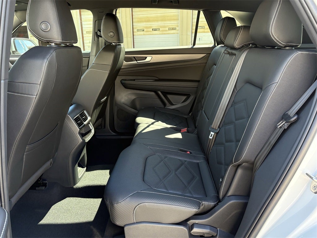 2026 Volkswagen Atlas Cross Sport 2.0T SE