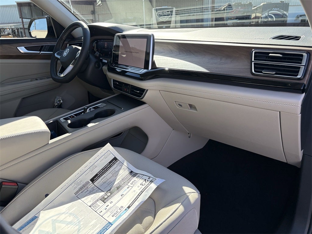 2026 Volkswagen Atlas 2.0T SE