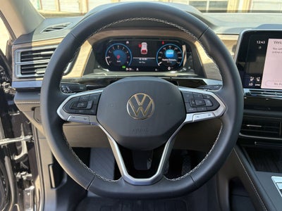 2026 Volkswagen Atlas 2.0T SE
