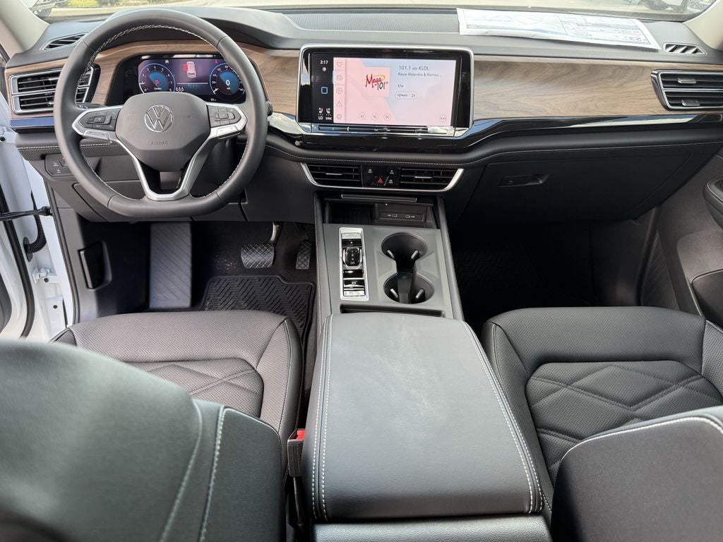 2026 Volkswagen Atlas 2.0T SE