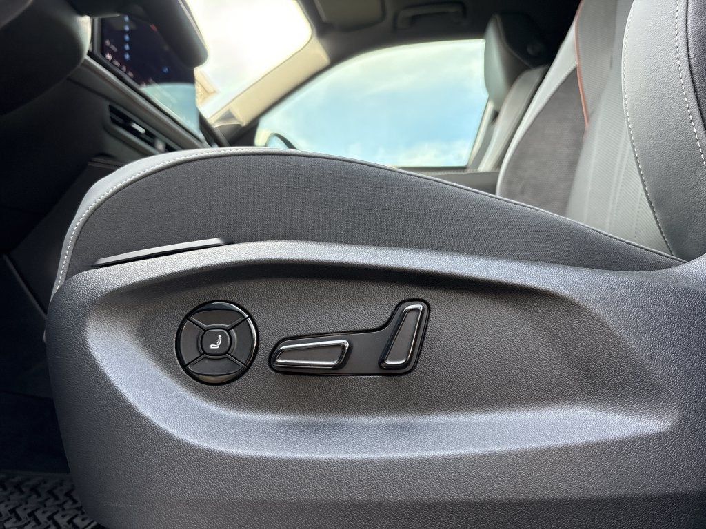 2027 Volkswagen Atlas 2.0T SEL