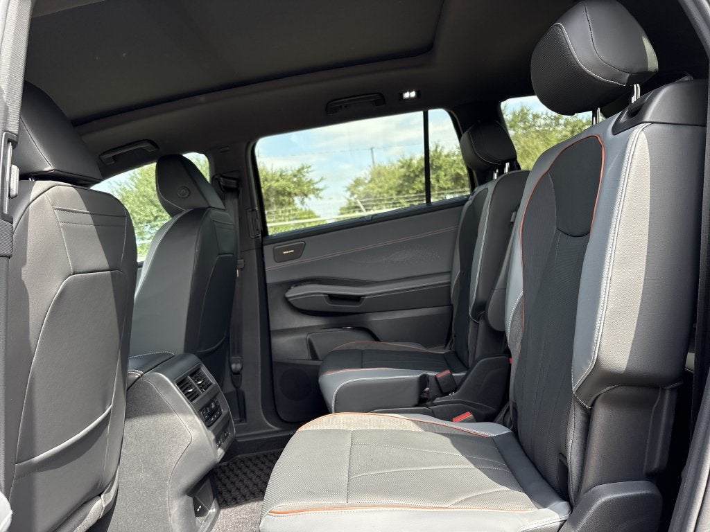 2027 Volkswagen Atlas 2.0T SEL