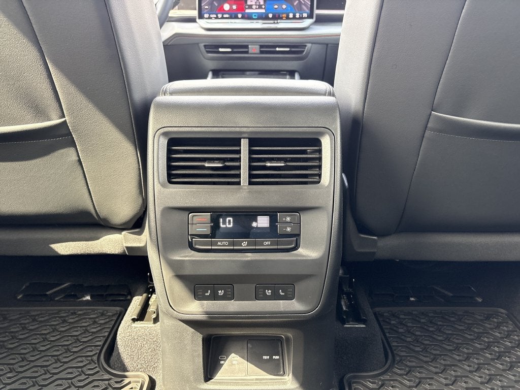 2027 Volkswagen Atlas 2.0T SEL