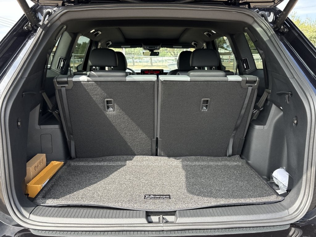 2027 Volkswagen Atlas 2.0T SEL