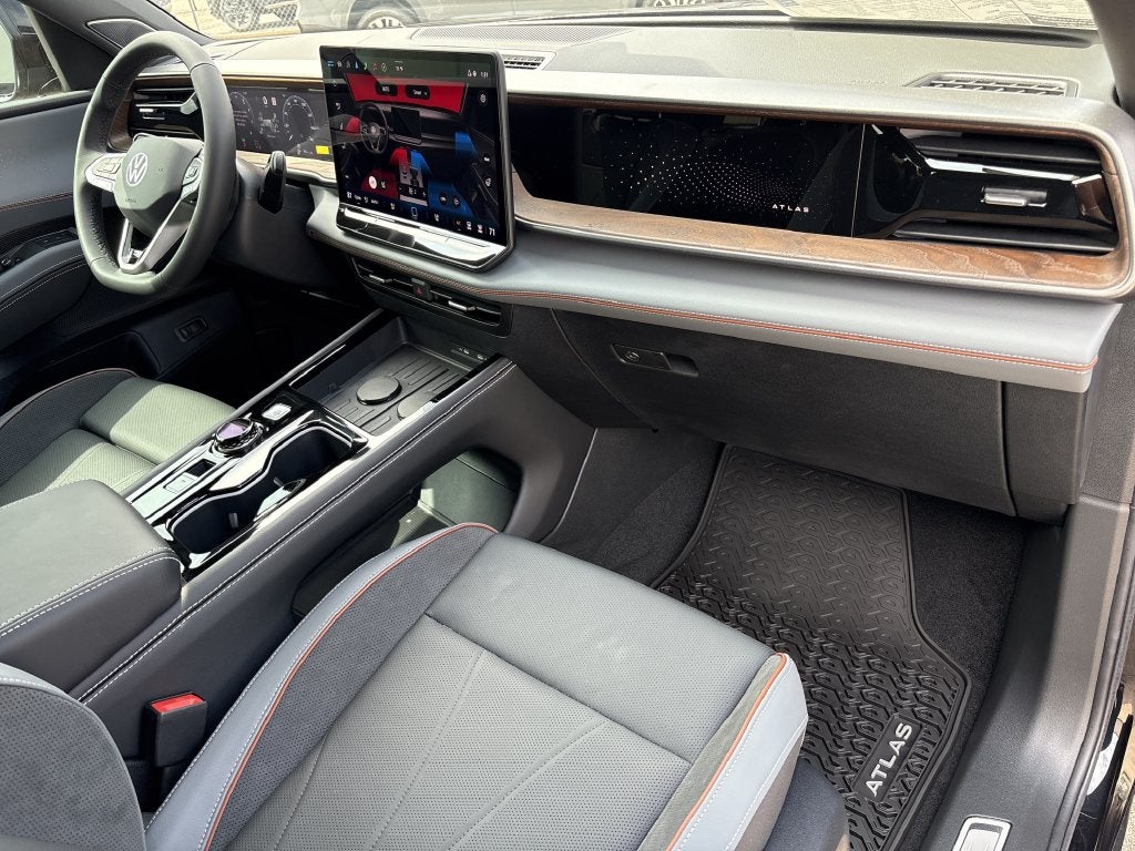 2027 Volkswagen Atlas 2.0T SEL