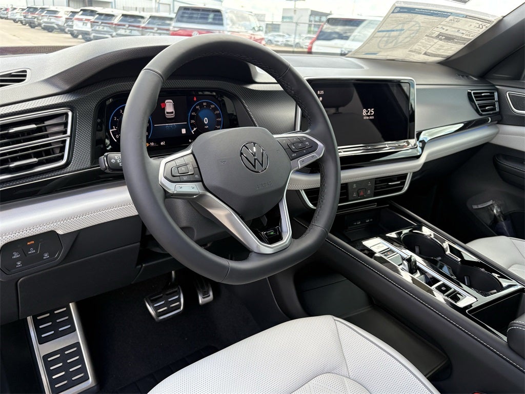 2026 Volkswagen Atlas Cross Sport 2.0T SEL Premium R-Line