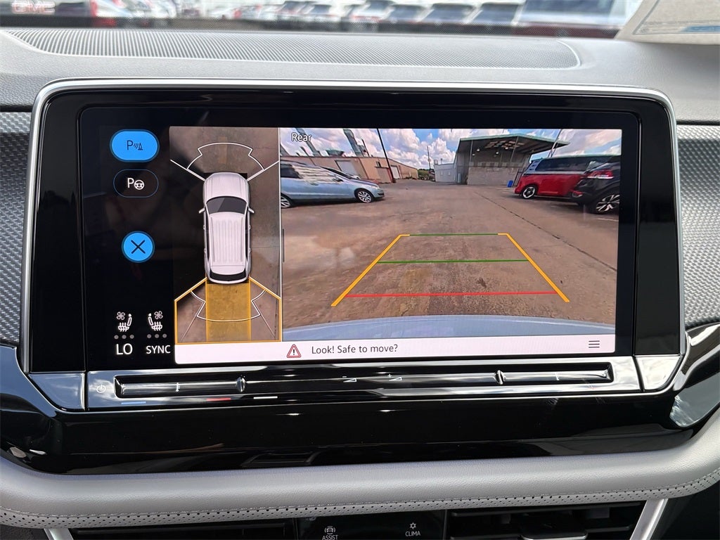 2026 Volkswagen Atlas Cross Sport 2.0T SEL Premium R-Line