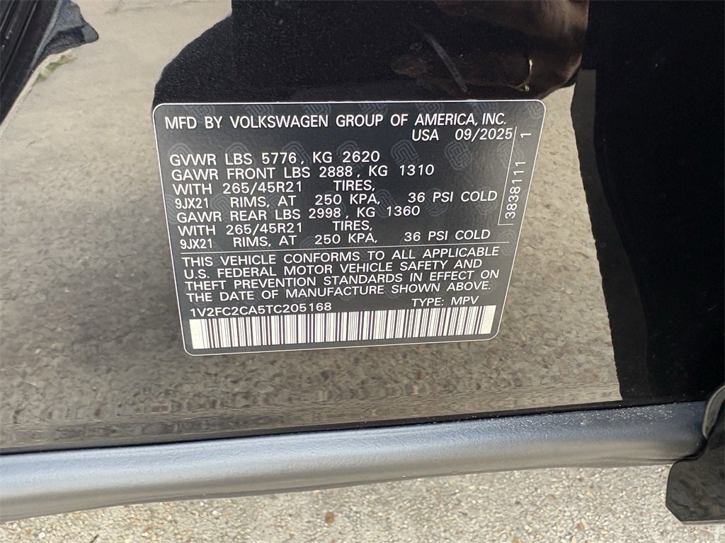 2026 Volkswagen Atlas Cross Sport 2.0T SEL Premium R-Line