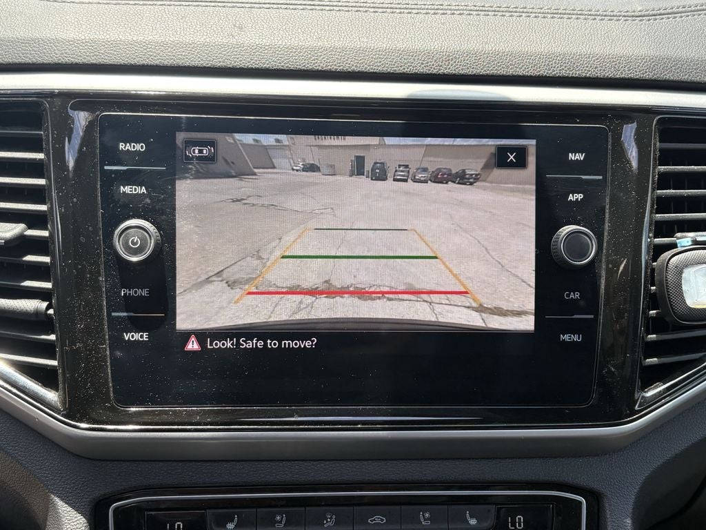 2023 Volkswagen Atlas Cross Sport 3.6L V6 SEL Premium R-Line