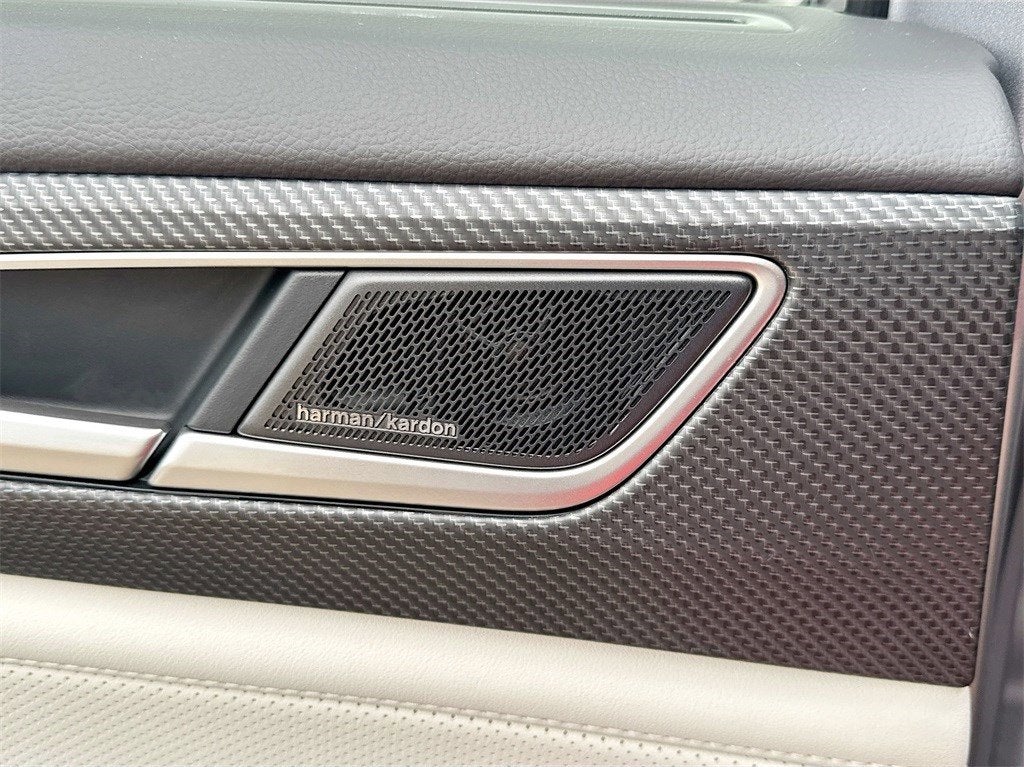 2025 Volkswagen Atlas Cross Sport 2.0T SEL Premium R-Line